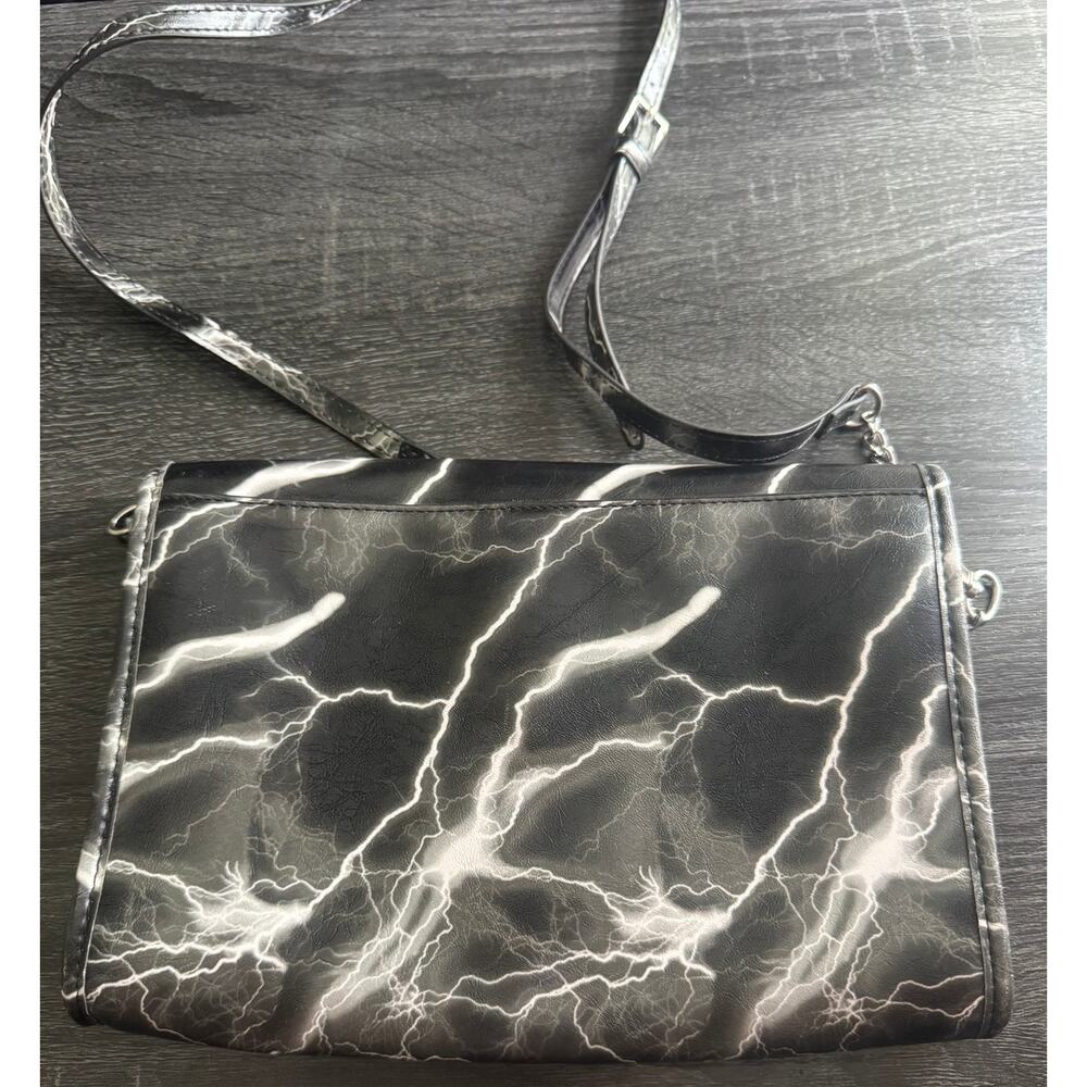 Prasacco Black And White Lightening Bolt Print Clutch Shoulder Bag Purse - Picture 7 of 8